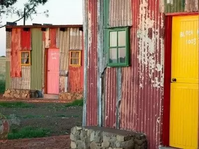 1552076486856