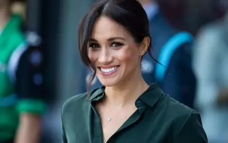 meghan-markle-portrait-MARKLEBABY0319