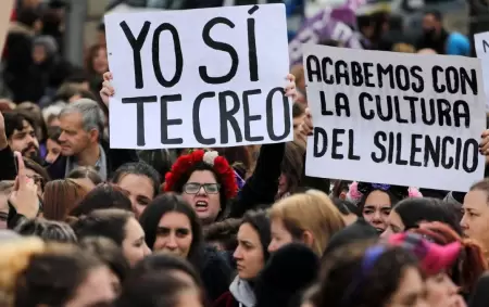 Marcha-Mujeres-Contra-Violencia-de-genero-3