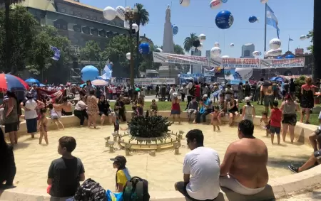 plaza de mayo fuente