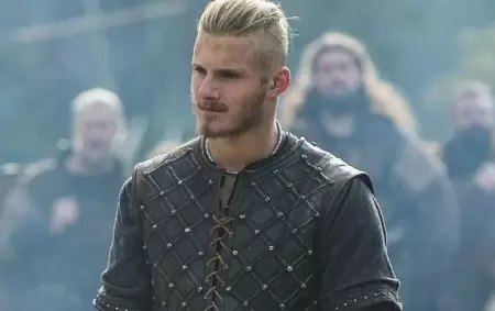 Bjorn-Ironside-Vikings