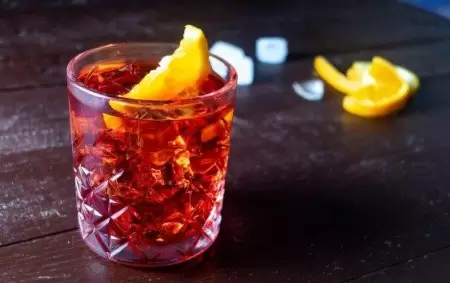 negroni-cocktail