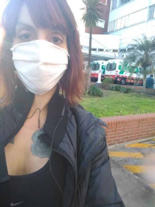 Enfermera Con Barbijo Cómo Es La Vida De Práxedes Candelmo La Víctima