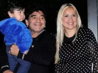 tmb1_muerte-maradona-veronica-ojeda-declaro-durante-cinco-horas-como-testigo-871014-200045