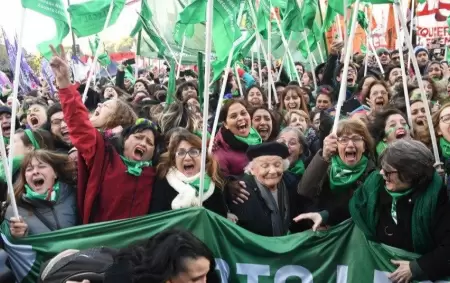 14-06-2018_buenos_aires_manifestantes_festejando_en_x1x