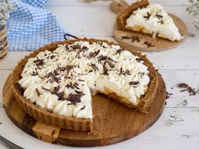 0e504fcc63b4-tarta-rapida-de-dulce-de-leche-y-platano-quick-banoffee-pie-