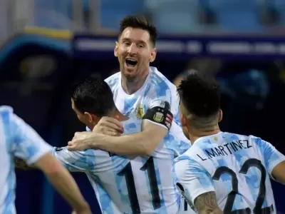 Copa-America-2021-Argentina-supera-sin-problemas-a-Ecuador-y-clasifica-a-semifinales