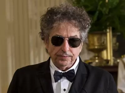 bob-dylan-cumple-80-la-mentira-el-talento-y-el-misterio-que-han-forjado-el-mito