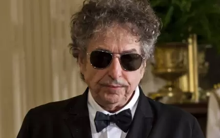 bob-dylan-cumple-80-la-mentira-el-talento-y-el-misterio-que-han-forjado-el-mito