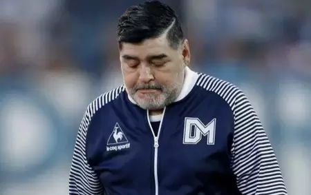Maradona-3