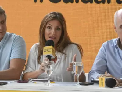 soledad-acua-con-felipe-miguel-y-horacio-rodriguez-larreta