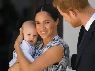 archie-meghan-harry-1637068301