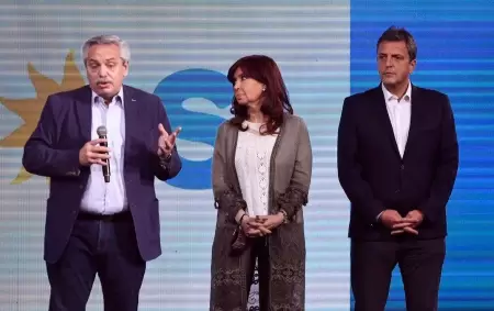 alberto-fernandez-cristina-fernandez-de-kirchner-sergio-massa-bunker-fdt-paso2021