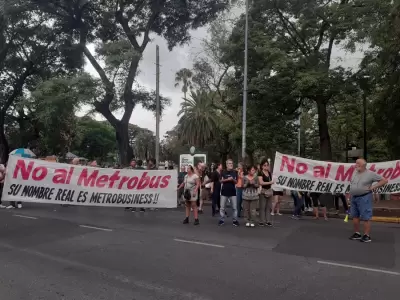 metrobus-comuna9-protesta-01