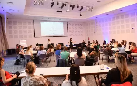 Encuentro de mujeres emprendedoras en Banco Ciudad