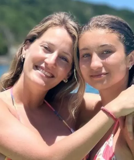 Distanciada-de-Nicole-Neumann-Indiana-Cubero-se-muestra-super-unida-a-Mica-Viciconte