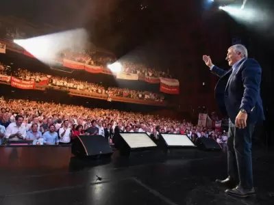 gerardo-morales-lanzamiento-gran-rex-02