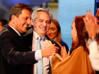 acto-Cristina-Kirchner-y-Alberto-Fernandez-en-Rosario-Frente-de-Todos-9