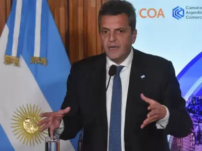 sergio-massa-hablando-en-el-council-de-las-americas-1639026