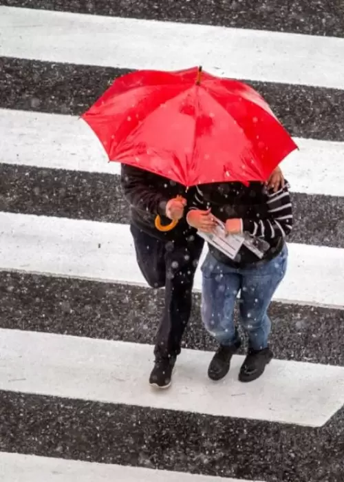 Se esperan lluvias intermitentes para el finde.