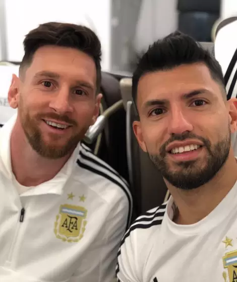 "Ahora somos dos": el Kun Agero anunci que Lionel Messi se sumar a KR esports