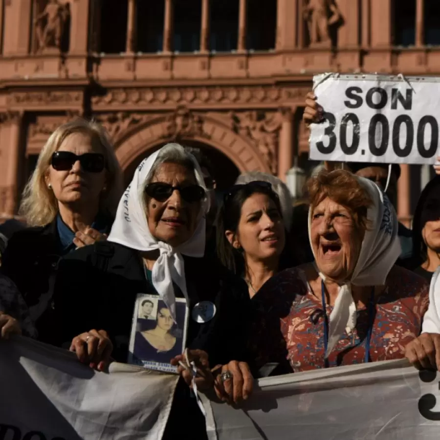 Madres de Plaza de Mayo