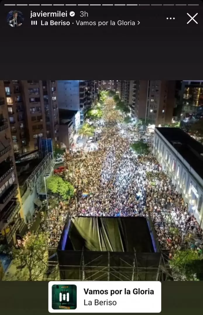 Javier Milei subi una foto de la Marcha del Orgullo como si fuera su cierre de campaa en Crdoba