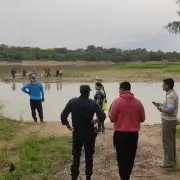 Se tir al ro Bermejo, salv a su hijo de 8 aos pero lo arrastr la corriente y muri