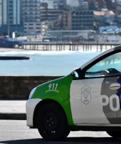 La Polica Bonaerense en Mar del Plata.