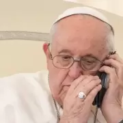 El Papa Francisco se comunicó con Milei: la invitación del presidente electo y los detalles de la charla