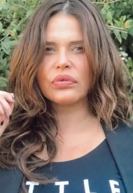 Nazarena Vélez