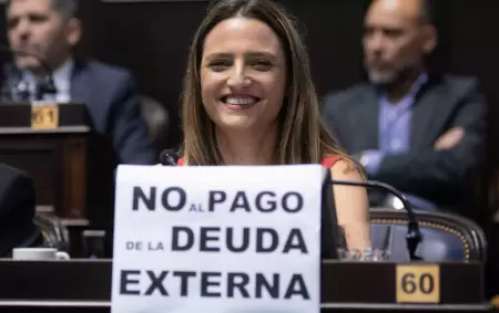 Mercedes Trimarchi se enfrenta a la persecuci�n del Estado boliviano por su solidaridad con el conflicto vigente.