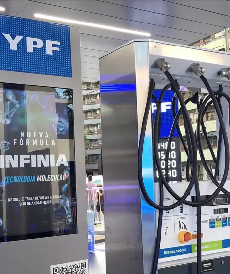 YPF aplic un 25% de aumento en el combustible.