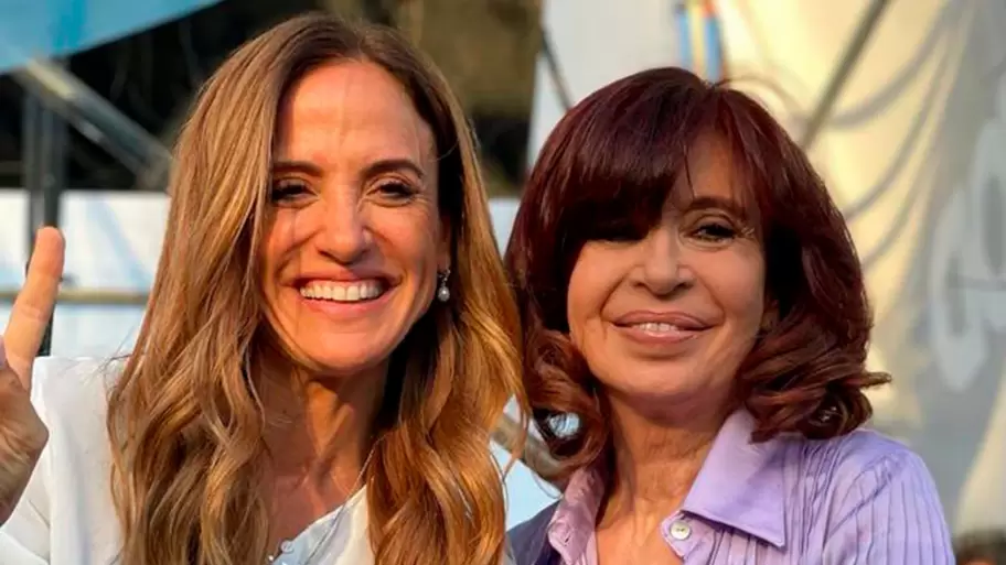 Tolosa Paz y Cristina Fernández