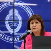 Bullrich revel que el sistema de denuncias "se colaps" y advirti: "Hoy se termina la extorsin"