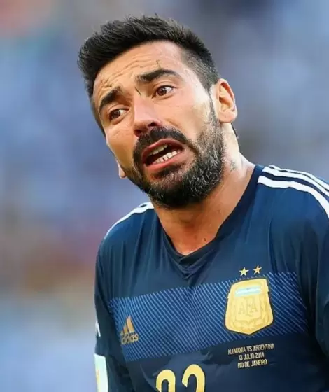 Se desconocieron! El Pocho" Lavezzi se pele con un familiar y termin internado con una fractura de clavcula