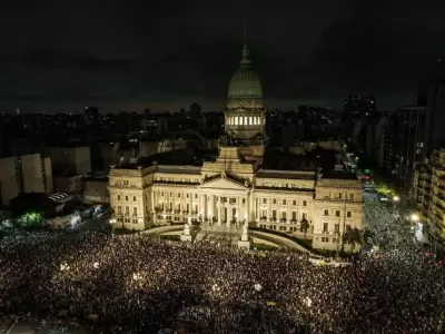 Cacerolazo en el Congreso nacional, 21 de diciembre de 2023