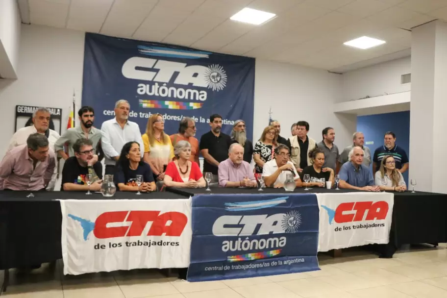 La CTA reunida para confirmar la movilizacin