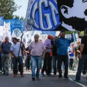 Bullrich le "moj la oreja" a los sindicatos en plena manifestacin contra el DNU de Milei