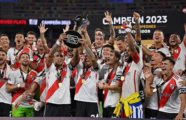 River Plate celebra el Trofeo de Campeones.