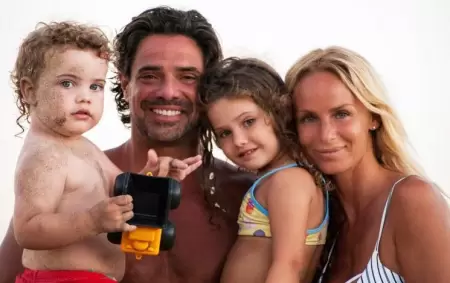 Sabrina Rojas y Luciano Castro aos atrs junto a Esperanza y Fausto.