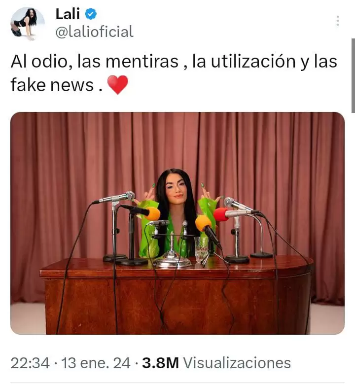 Lali Espsito le dedic un tweet al hostigamiento de Javier Milei.