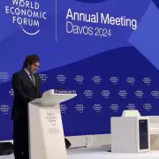 Volver a Davos: Milei y su reaparicin en el Foro Econmico Mundial, a un ao del discurso de "occidente en peligro"