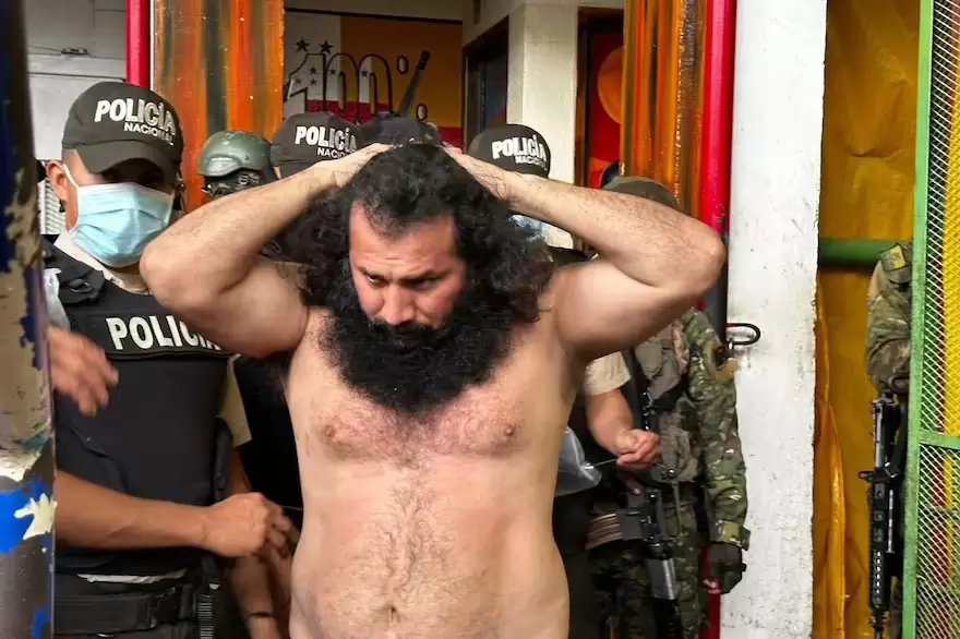 El narco ecuatoriano Jos Adolfo "Fito" Macas Villamar siendo detenido en Ecuador.