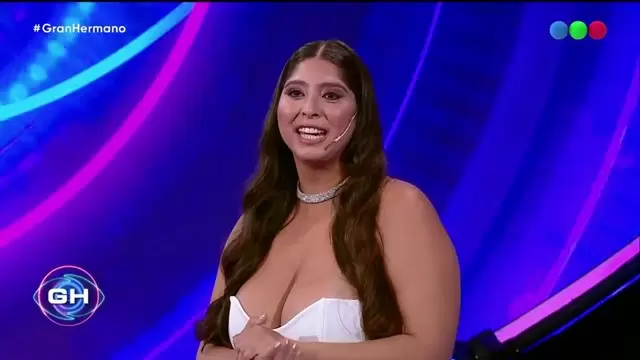 Florencia Cabrera durante el debate de eliminada, tras irse el domingo de la casa ms famosa del pas