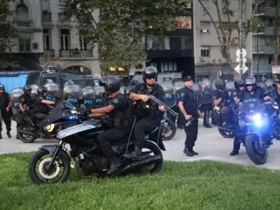 Polica atac a manifestantes con balas de goma