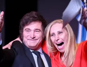 Javier y Karina Milei