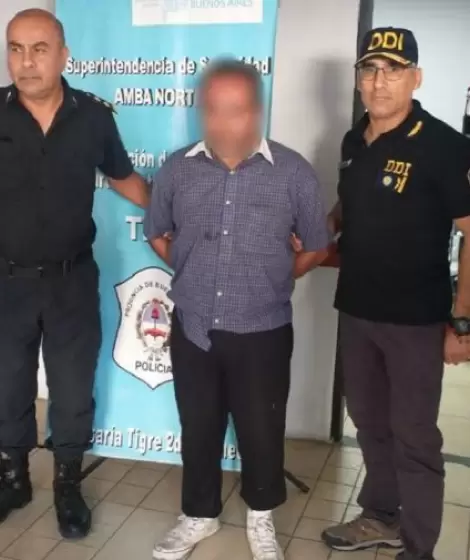 Pornografa y superhroes: as detuvieron al hombre acusado de matar a su madre y a su hermana