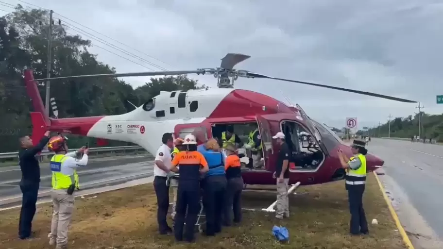 Un helicptero traslad a dos personas heridas tras el accidente