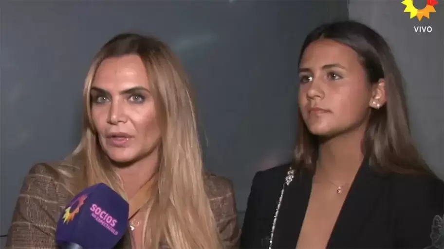 Amalia Granata y Uma Fabbiani hablaron sobre la ausencia del Ogro en el cumpleaos de 15.